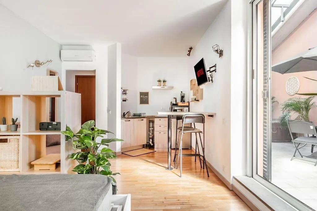 Casa Mandala - Con Terrazza E Jacuzzi Apartment Sesto San Giovanni 0*,